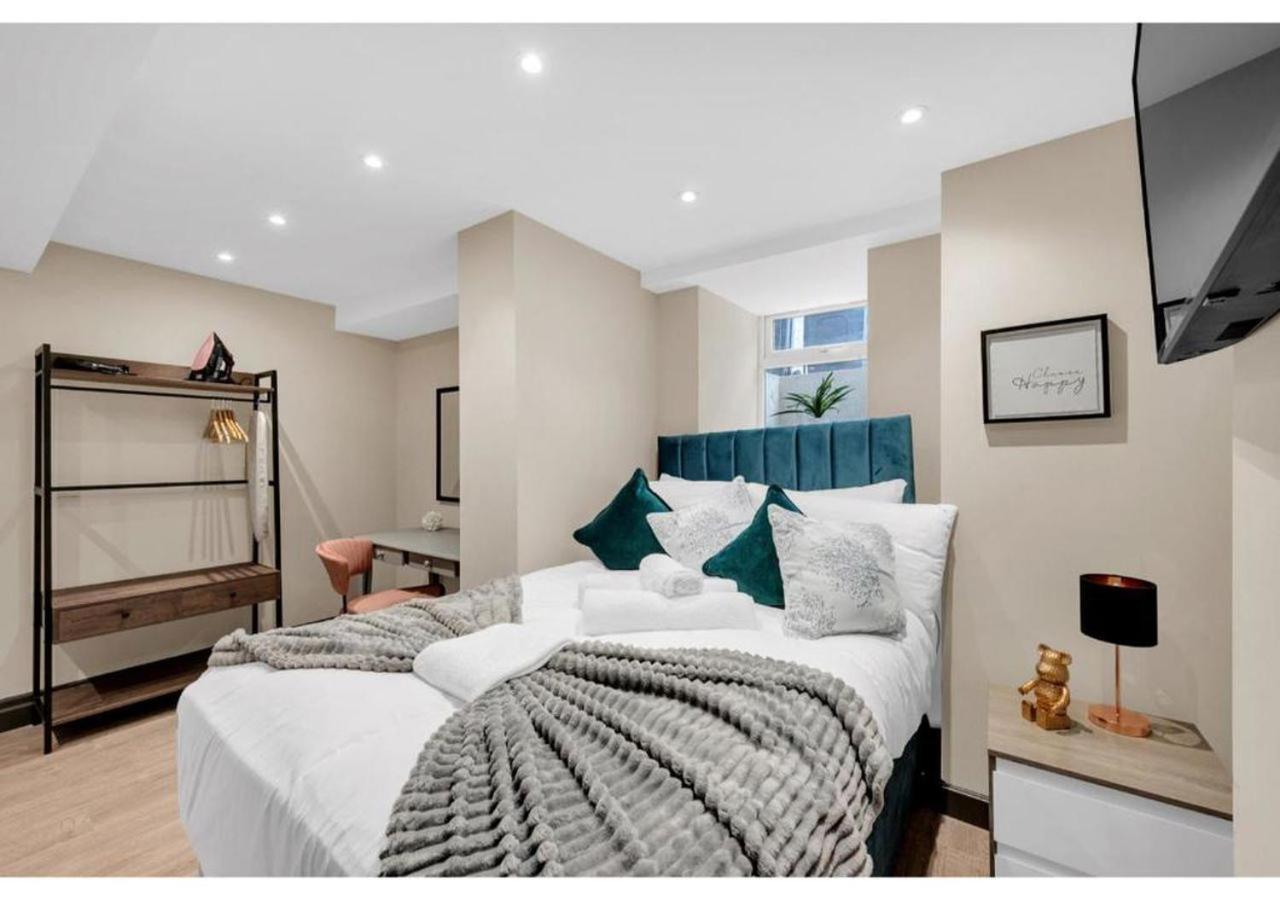 Serene Bliss - Perfect Basement For 2 Appartement *